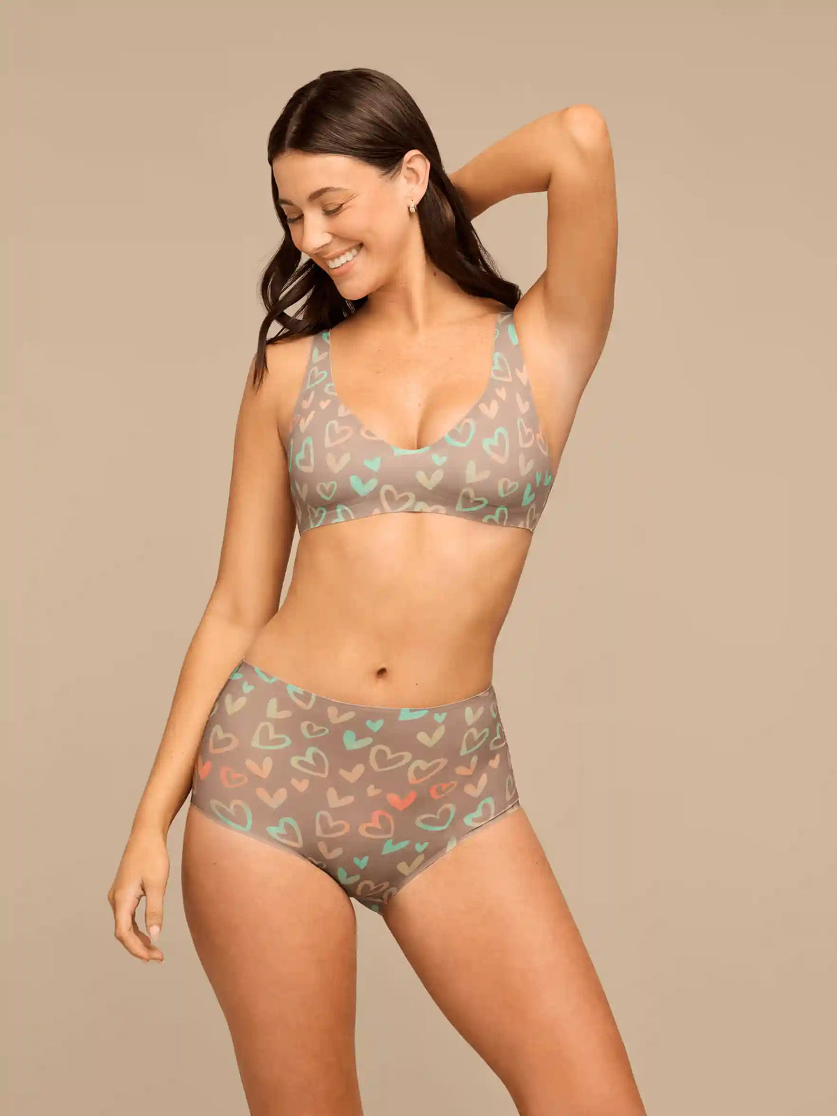 Seamless Plunge Bralette | Love Struck
