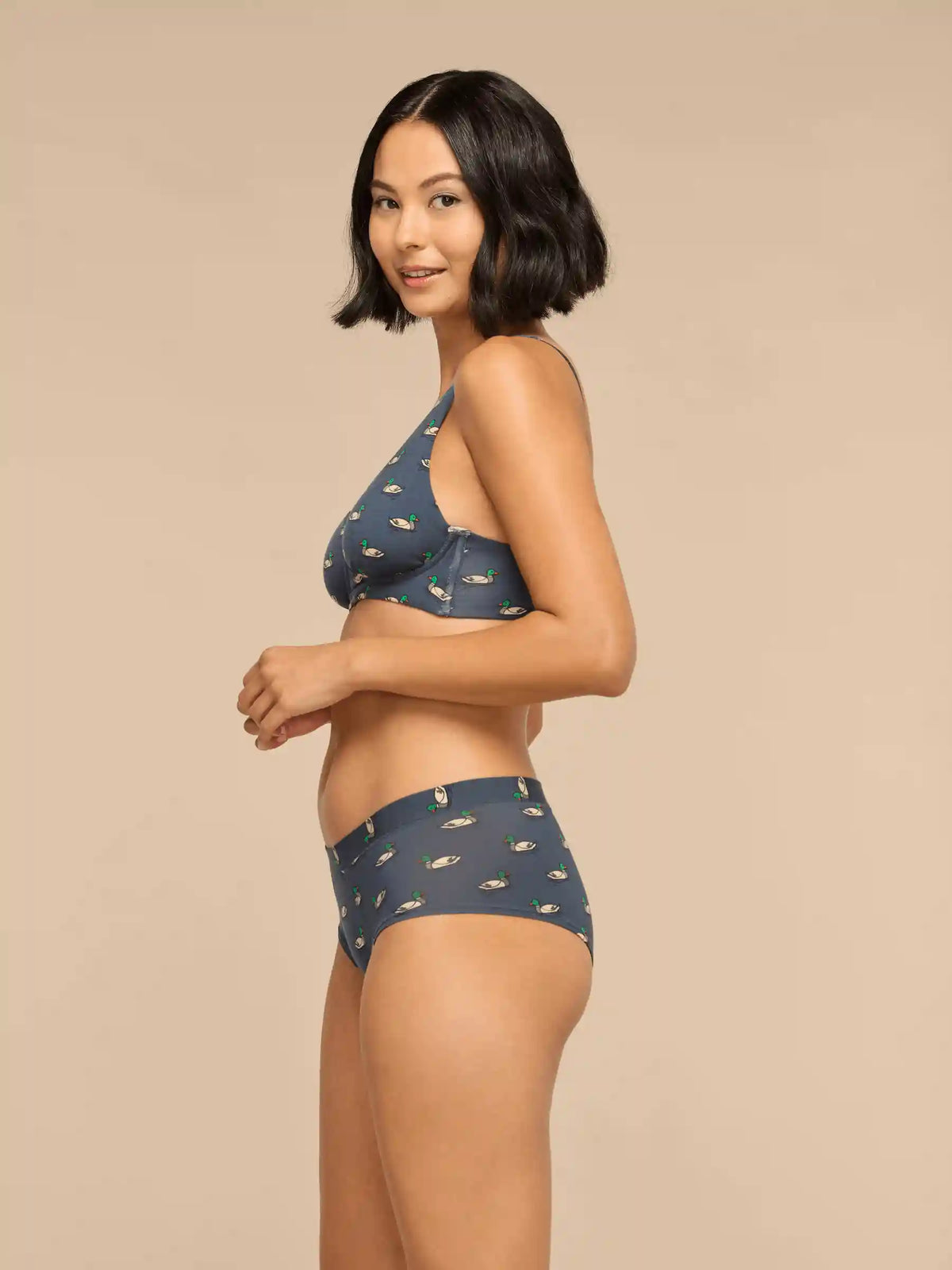 UltraModal™ FeelFree Longline Bralette | Duckies