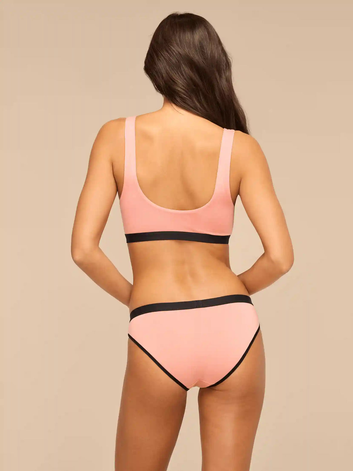 UltraModal™ Core Scoop Bralette | Lobster Bisque