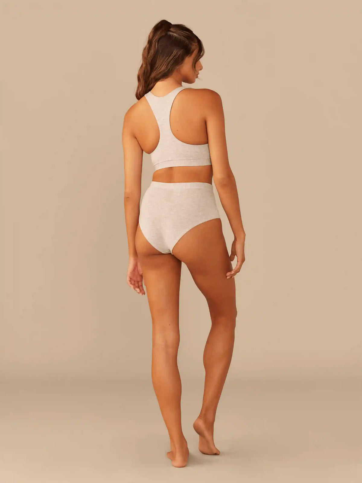 UltraModal™ FeelFree Curvy Racerback Bralette | Summer Berries